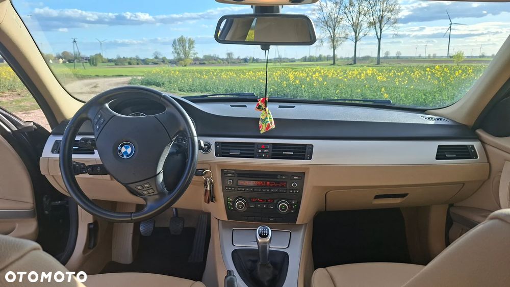 BMW Seria 3 320d - 7