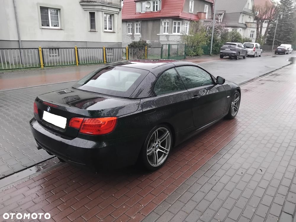 BMW Seria 3 320d DPF M Sport Edition - 6