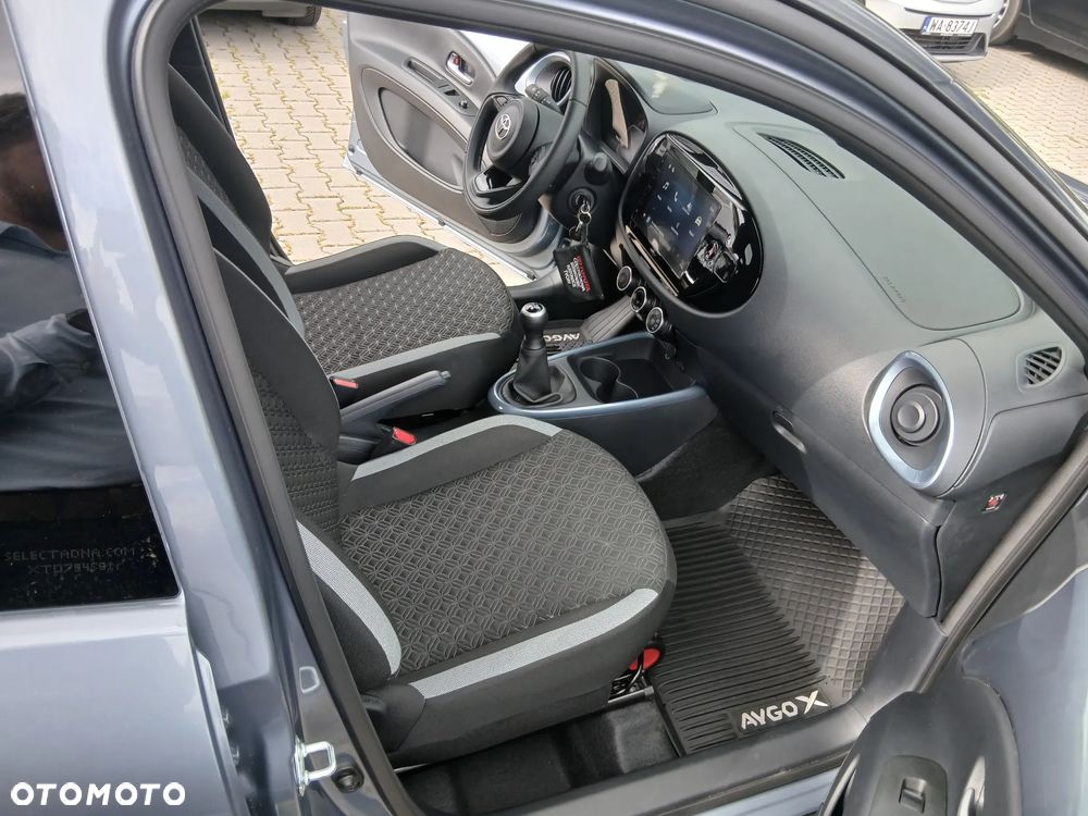 Toyota Aygo X - 11