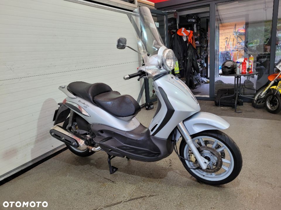 Piaggio Beverly - 18