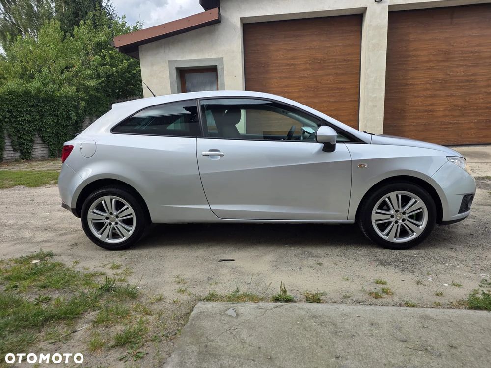 Seat Ibiza SC 1.4 16V Reference - 3