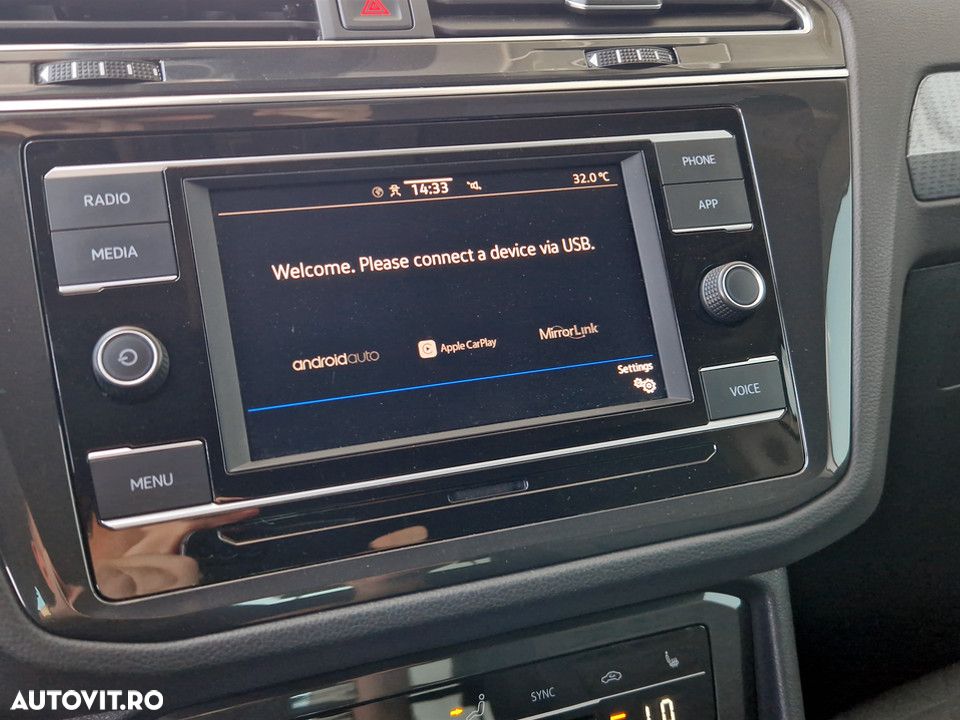 Volkswagen Tiguan 2.0 TDI DSG Life - 25