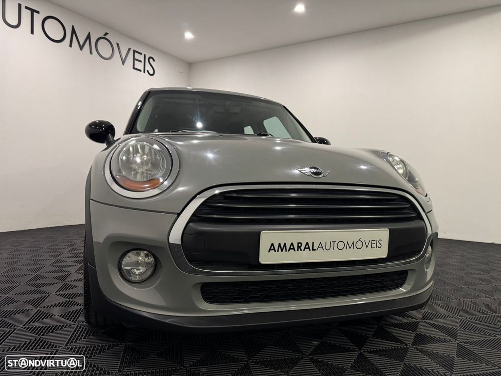 MINI 5 Portas One D - 13