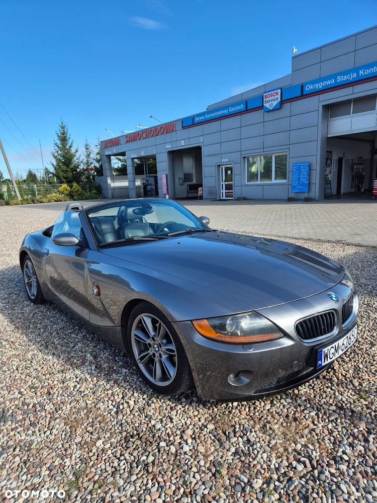 BMW Z4 2.2i - 1