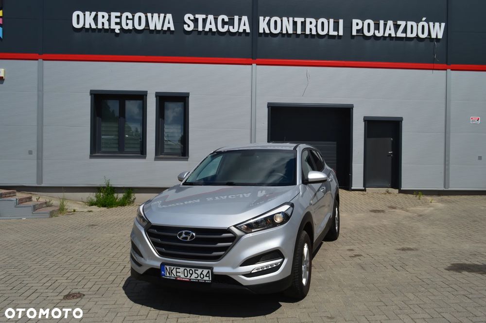 Hyundai Tucson 1.6 GDI BlueDrive GO 2WD - 1