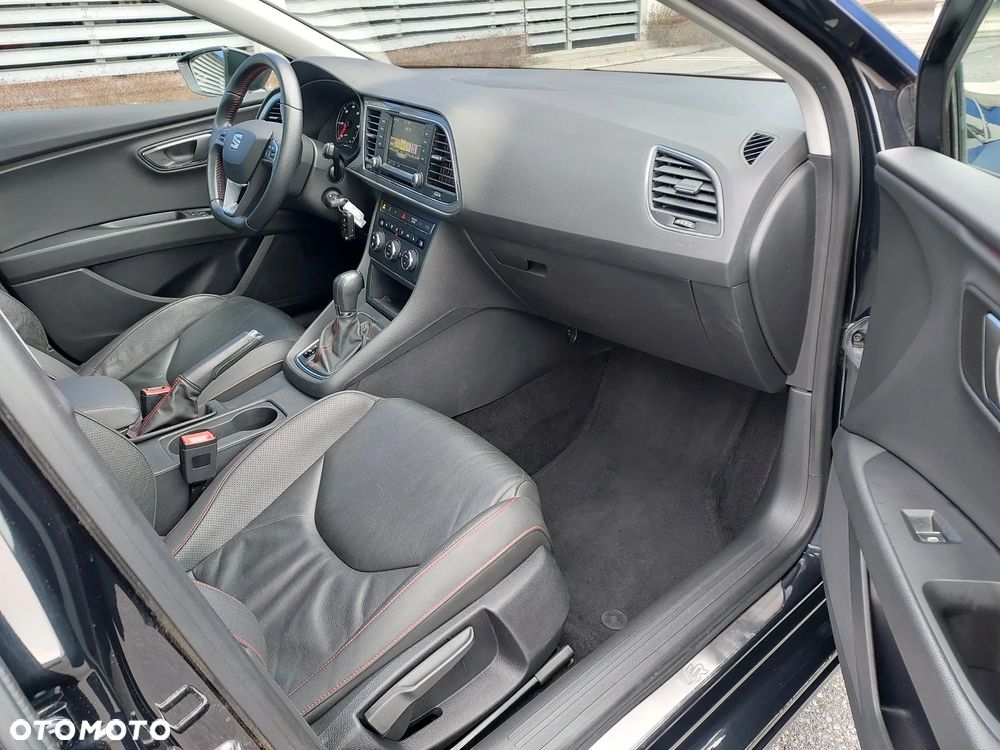 Seat Leon ST 2.0 TDI DPF DSG FR - 18