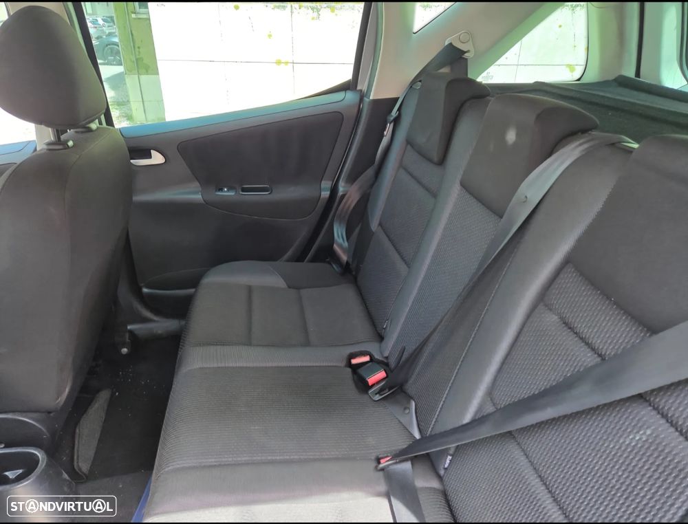 Peugeot 207 SW - 14
