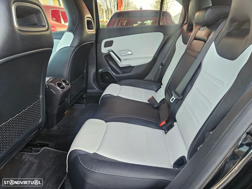 Mercedes-Benz A 200 AMG Line - 17