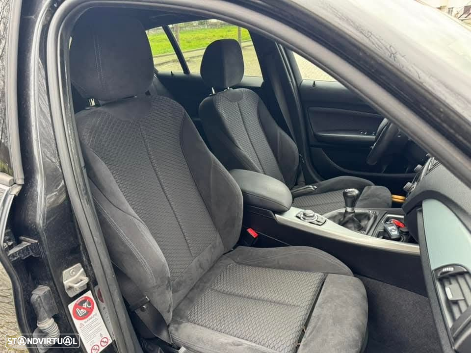 BMW 118 d Pack M - 25