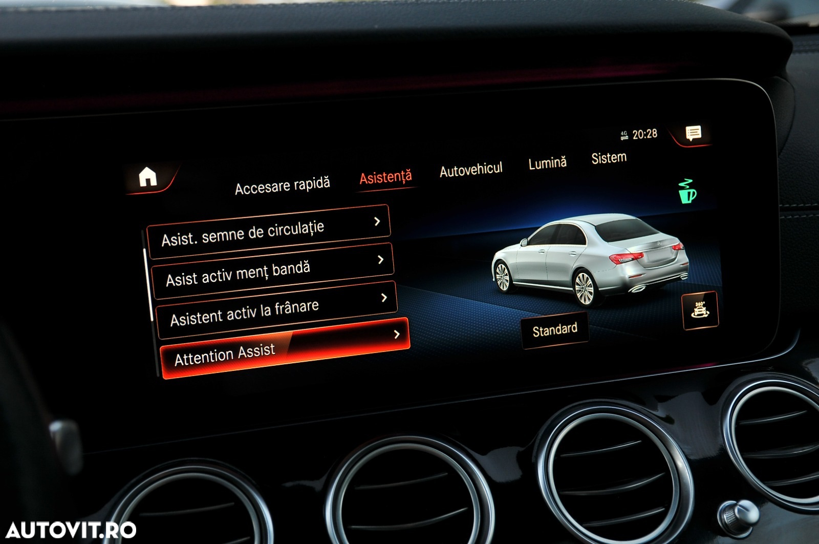 Mercedes-Benz E 400 d 4Matic T 9G-TRONIC AMG Line - 25
