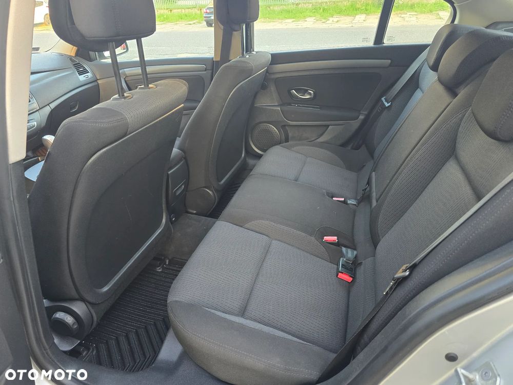 Renault Laguna - 12