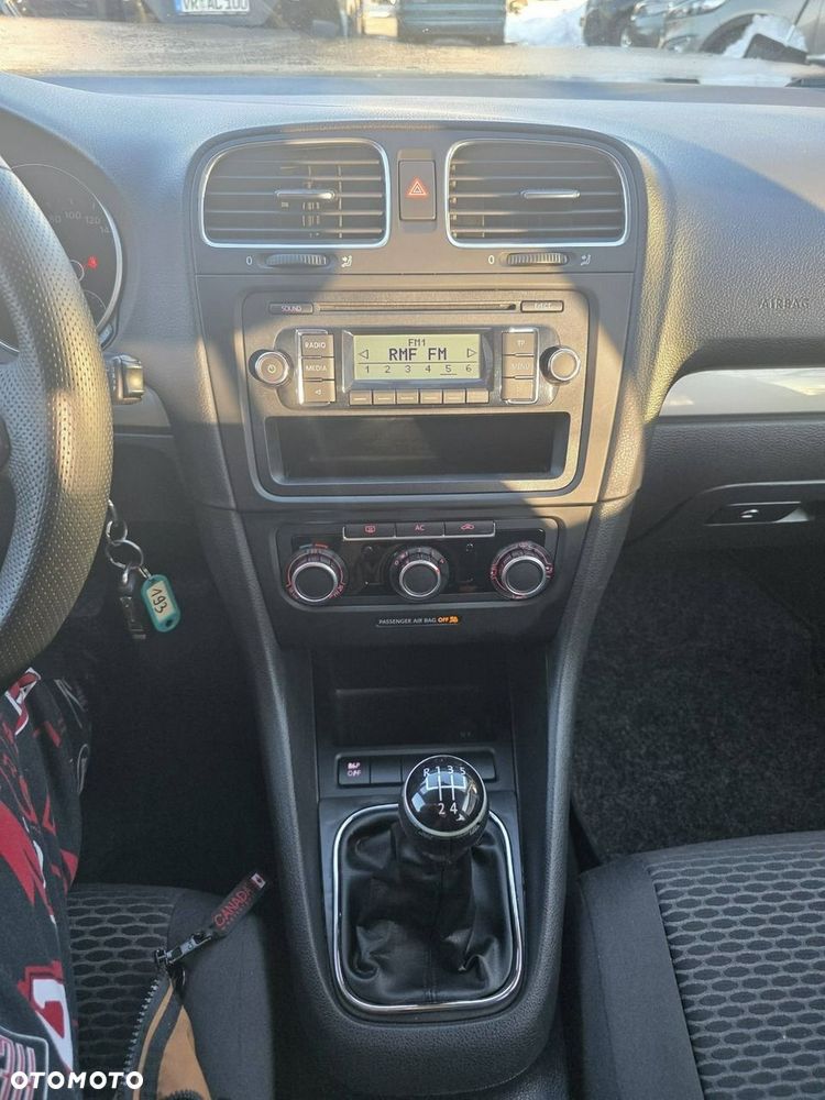 Volkswagen Golf 1.6 TDI DPF Comfortline - 15