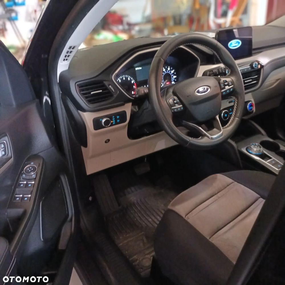 Ford Escape - 31