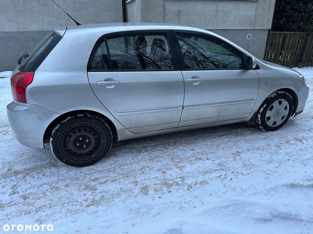 Toyota Corolla 1.4 VVT-i - 11