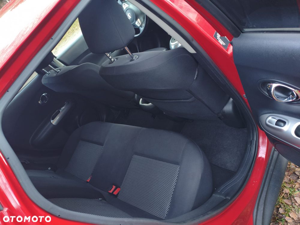 Nissan Juke 1.6 Acenta Xtronic - 10