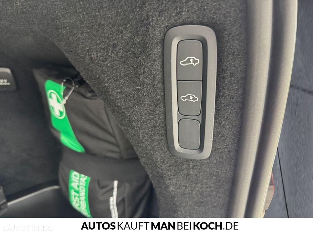 Volvo XC 90 T8 AWD Ultra Dark - 23