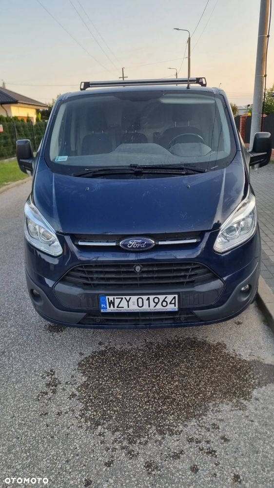 Ford TRANSIT CUSTOM - 1