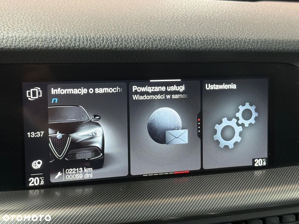 Alfa Romeo Stelvio - 25