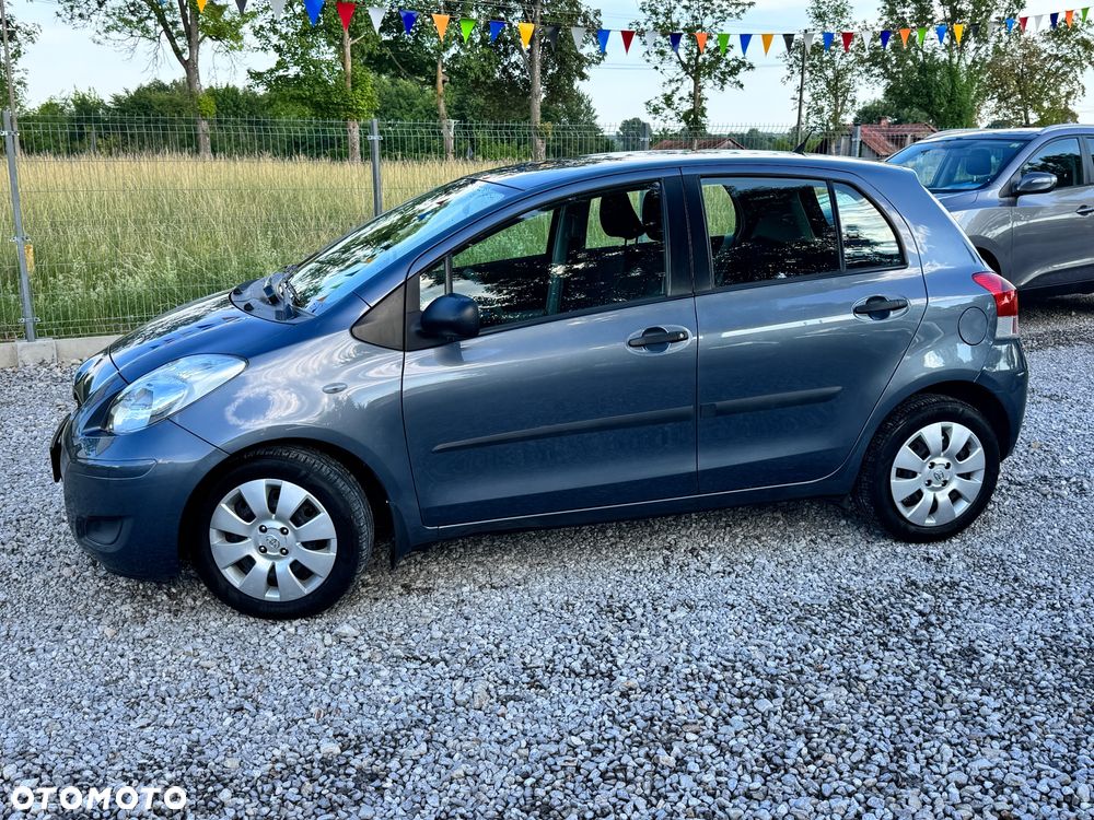 Toyota Yaris - 29