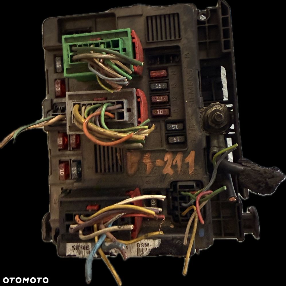 Skrzynka Bezpieczników / BSM PEUGEOT 206 1.4 hdi - 1