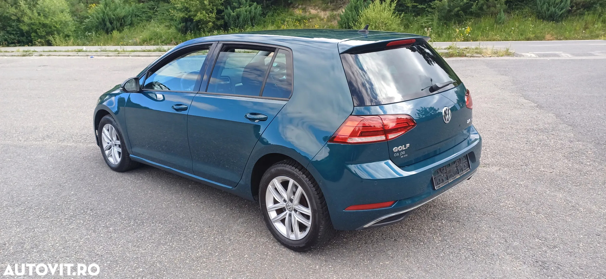 Volkswagen Golf 2.0 TDI (BlueMotion Technology) DSG Comfortline - 6