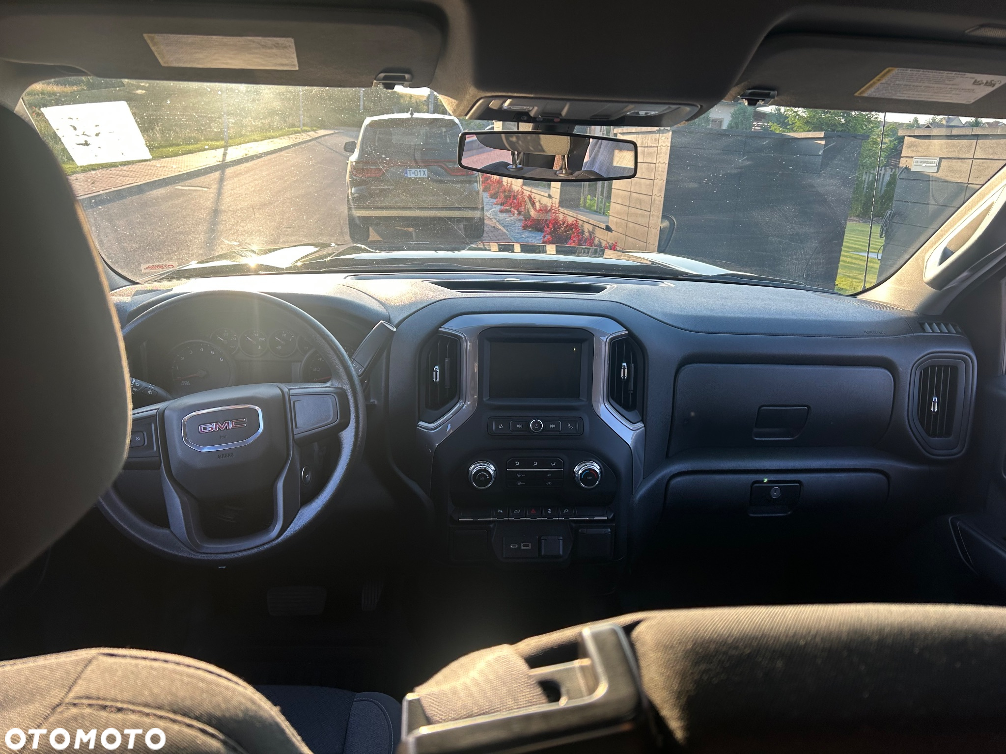 GMC Sierra - 7