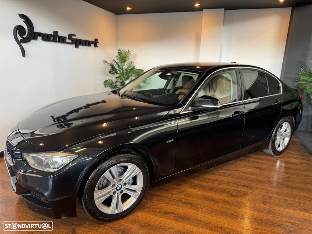 BMW 320 d EfficientDynamics Line Luxury - 3