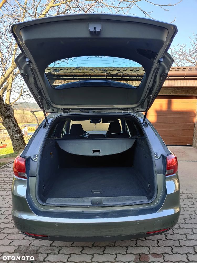 Opel Astra 1.6 CDTI Dynamic S&S - 7