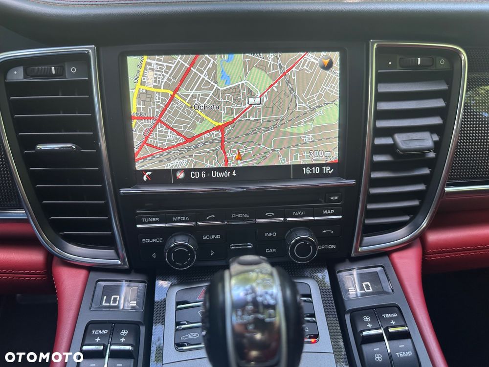 Porsche Panamera - 13