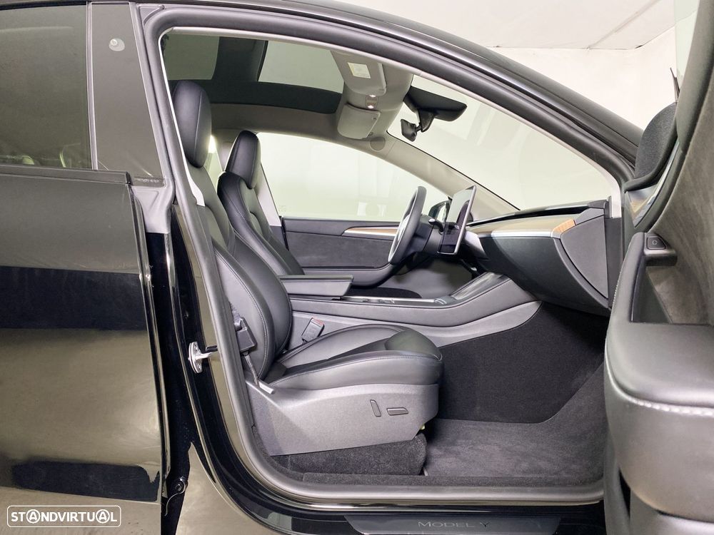 Tesla Model Y Tração Traseira - 16