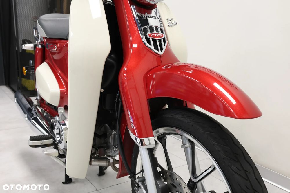 Honda Super Cub - 21