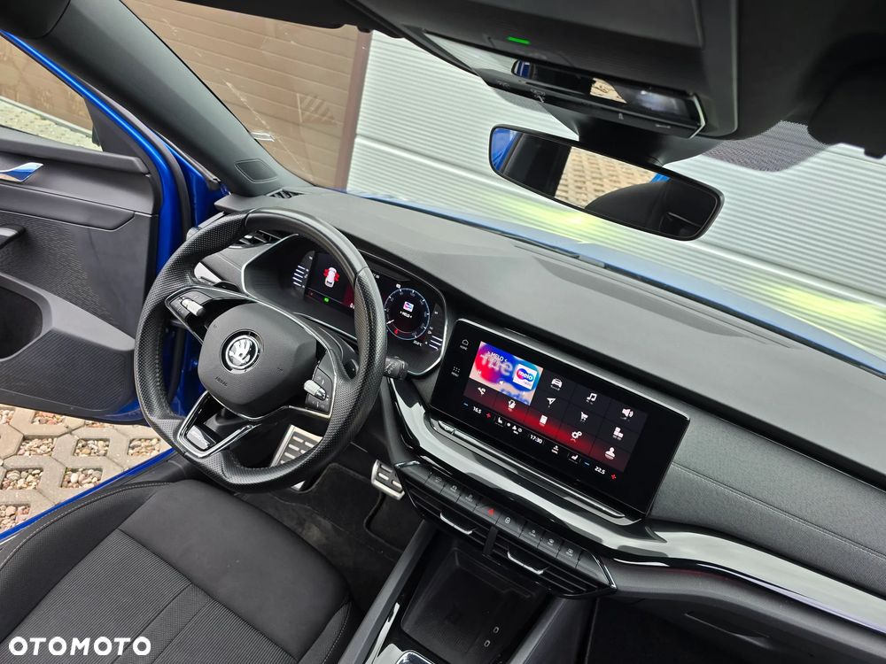 Skoda Octavia 2.0 TDI DSG Sportline - 27