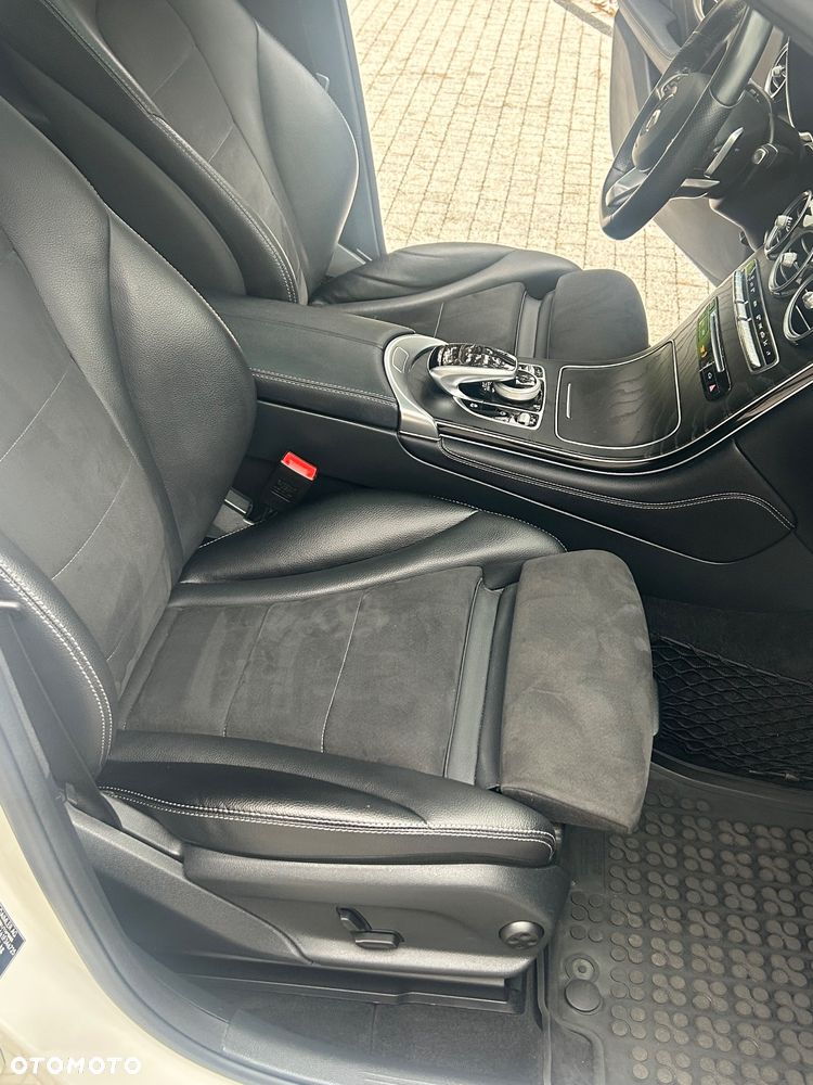 Mercedes-Benz GLC - 29