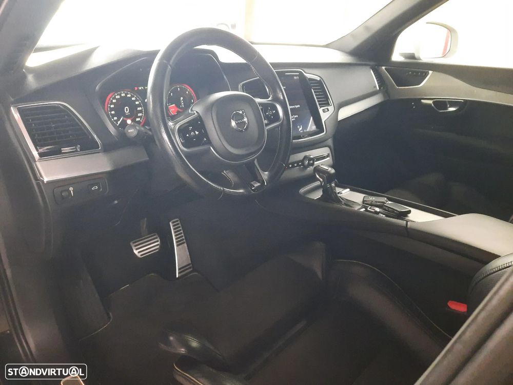 Volvo XC 90 2.0 D4 R-Design - 47