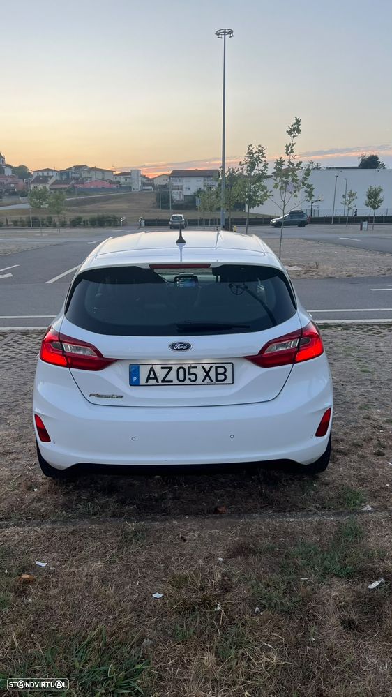 Ford Fiesta 1.1 TITANIUM - 3