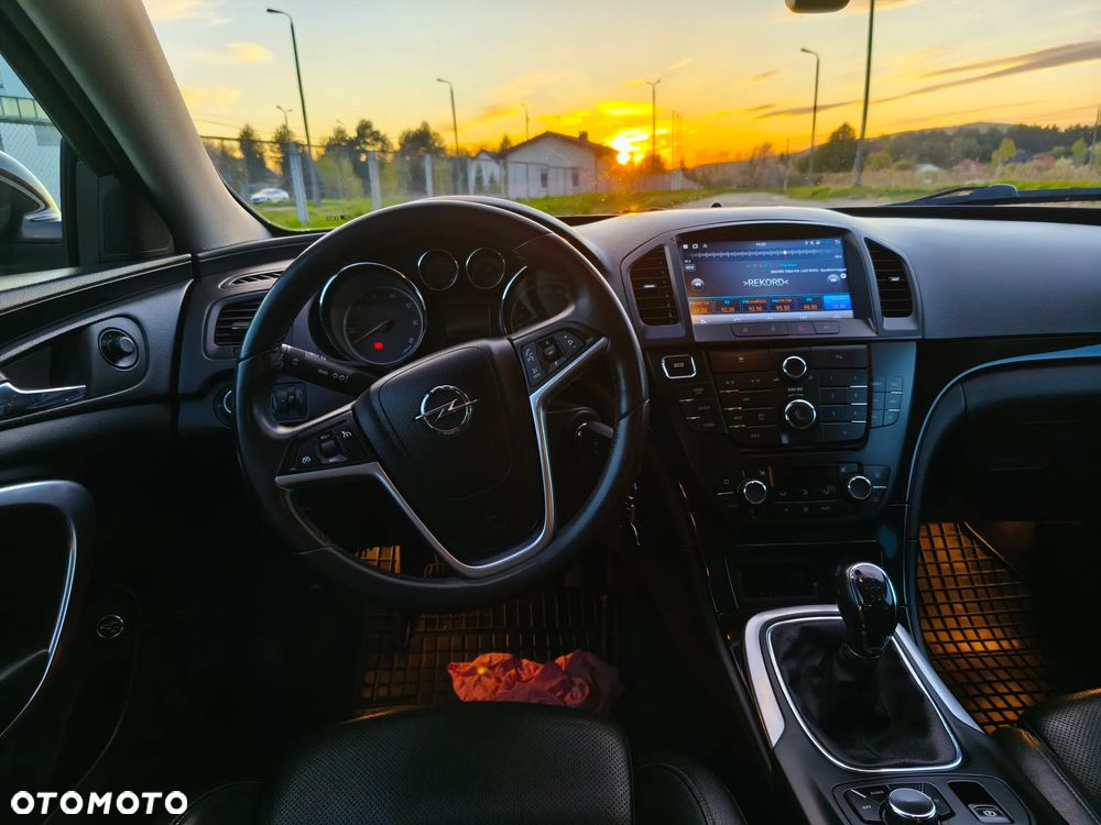 Opel Insignia 2.0 CDTI EcoFLEX Cosmo - 17