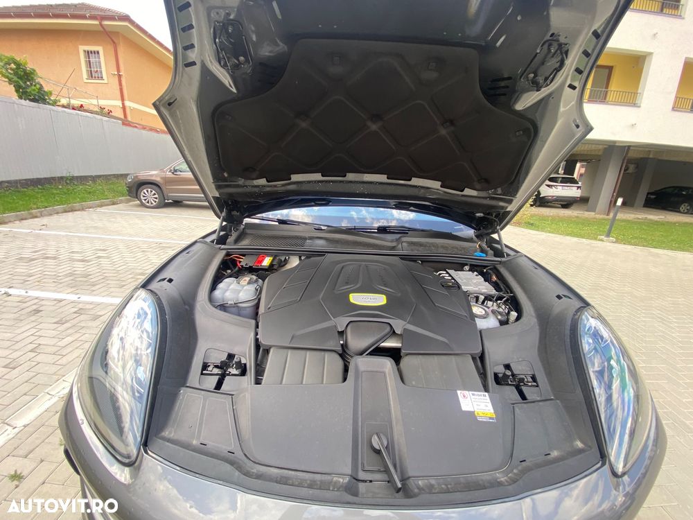 Porsche Cayenne E-Hybrid Tiptronic S - 14