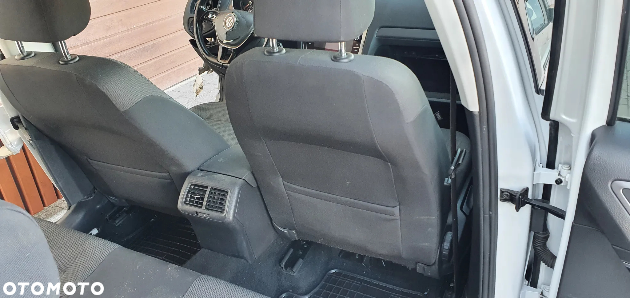 Volkswagen Golf - 8