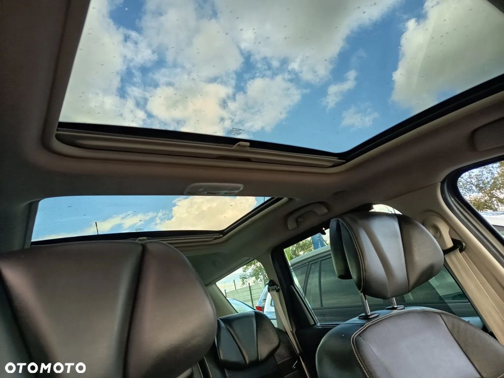 Renault Grand Scenic dCi 150 FAP Bose Edition - 34