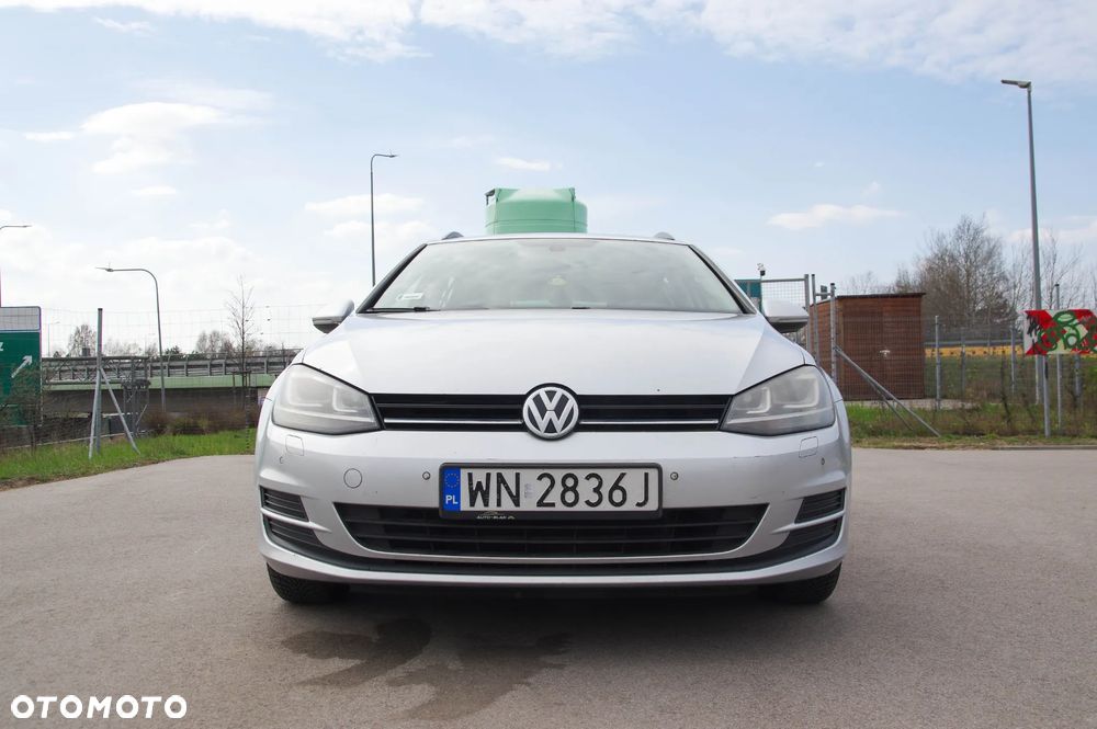 Volkswagen Golf - 5