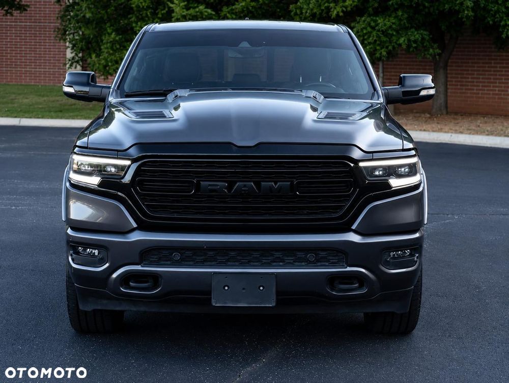 RAM 1500 Crew Cab Shortbed Limited - 29