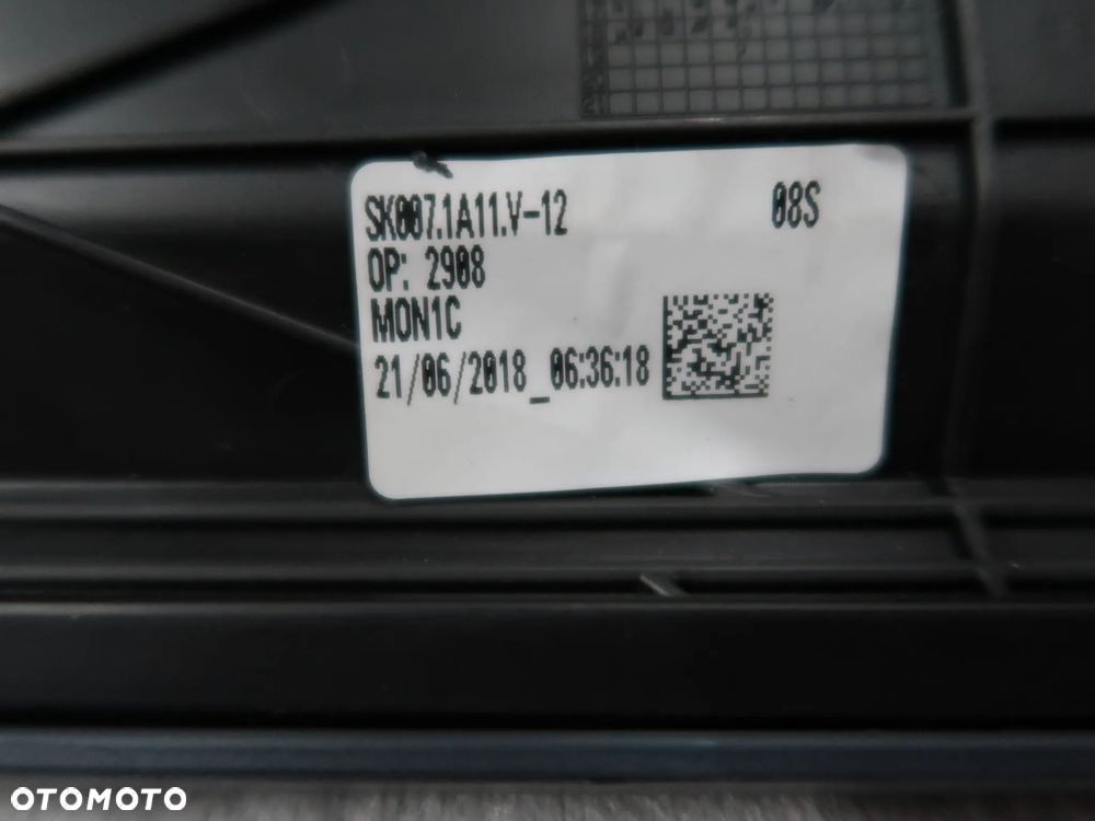 Listwa boczna skoda 3V0854949 - 7