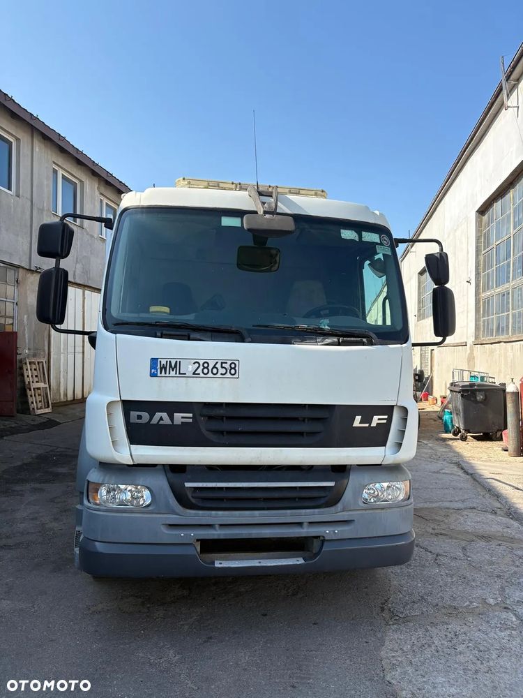 DAF LF - 10
