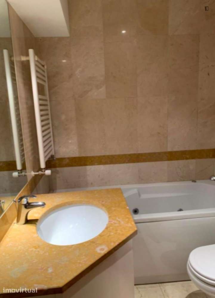 Apartamento com 1 quartos - localizado em Alvalade Lisbon - Grande imagem: 4/8