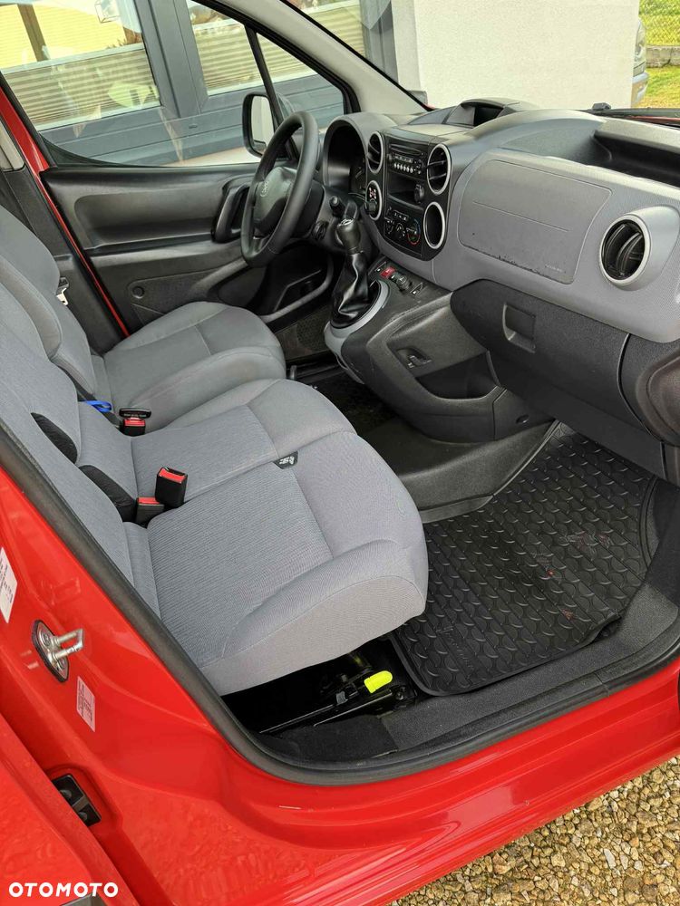 Peugeot PARTNER 4X4 - 12