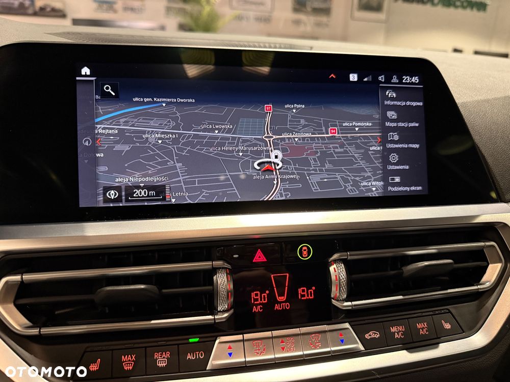 BMW Seria 3 320d xDrive mHEV M Sport sport - 28