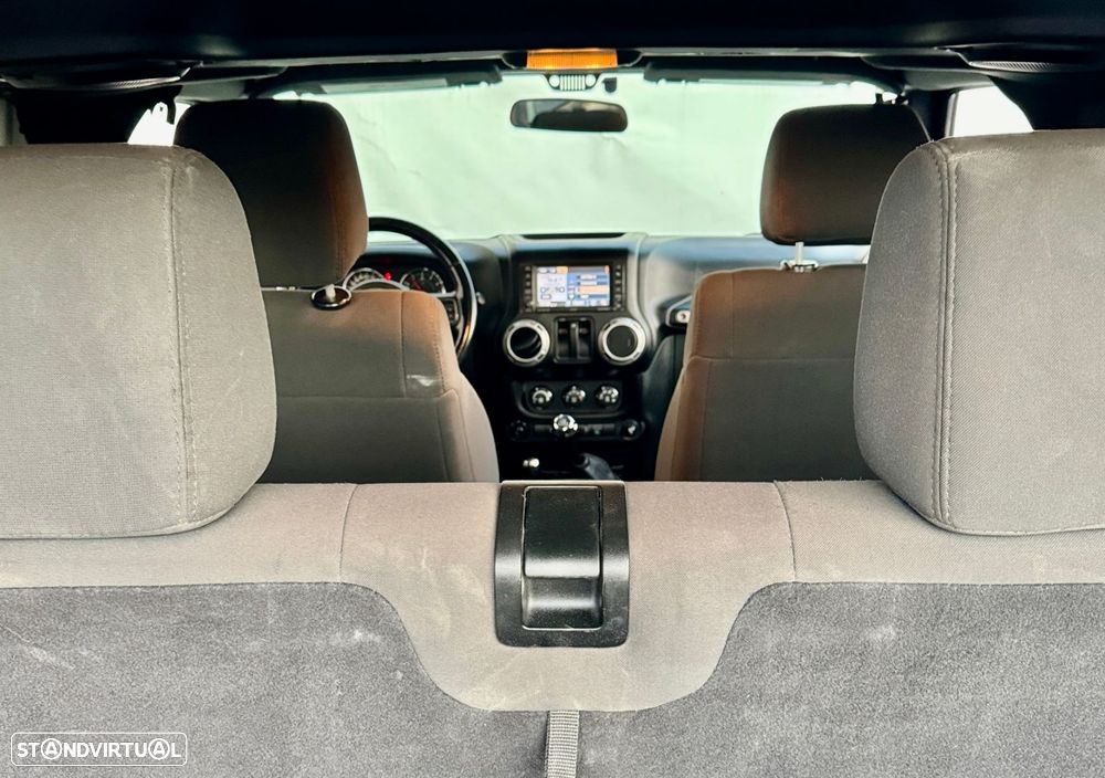 Jeep Wrangler - 18