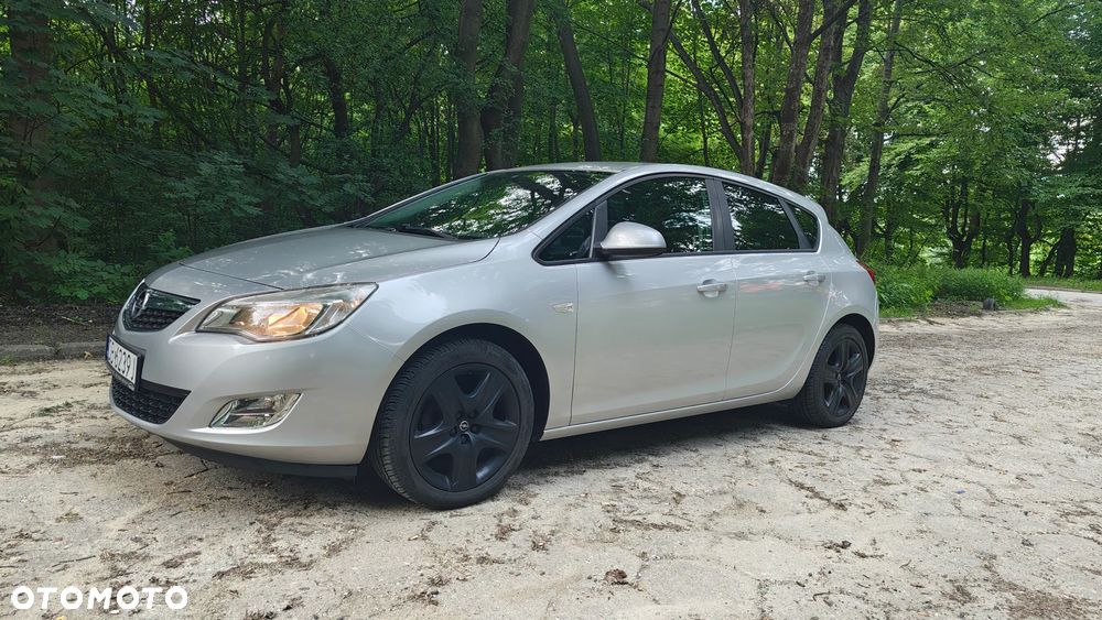 Opel Astra 1.4 T Cosmo - 3