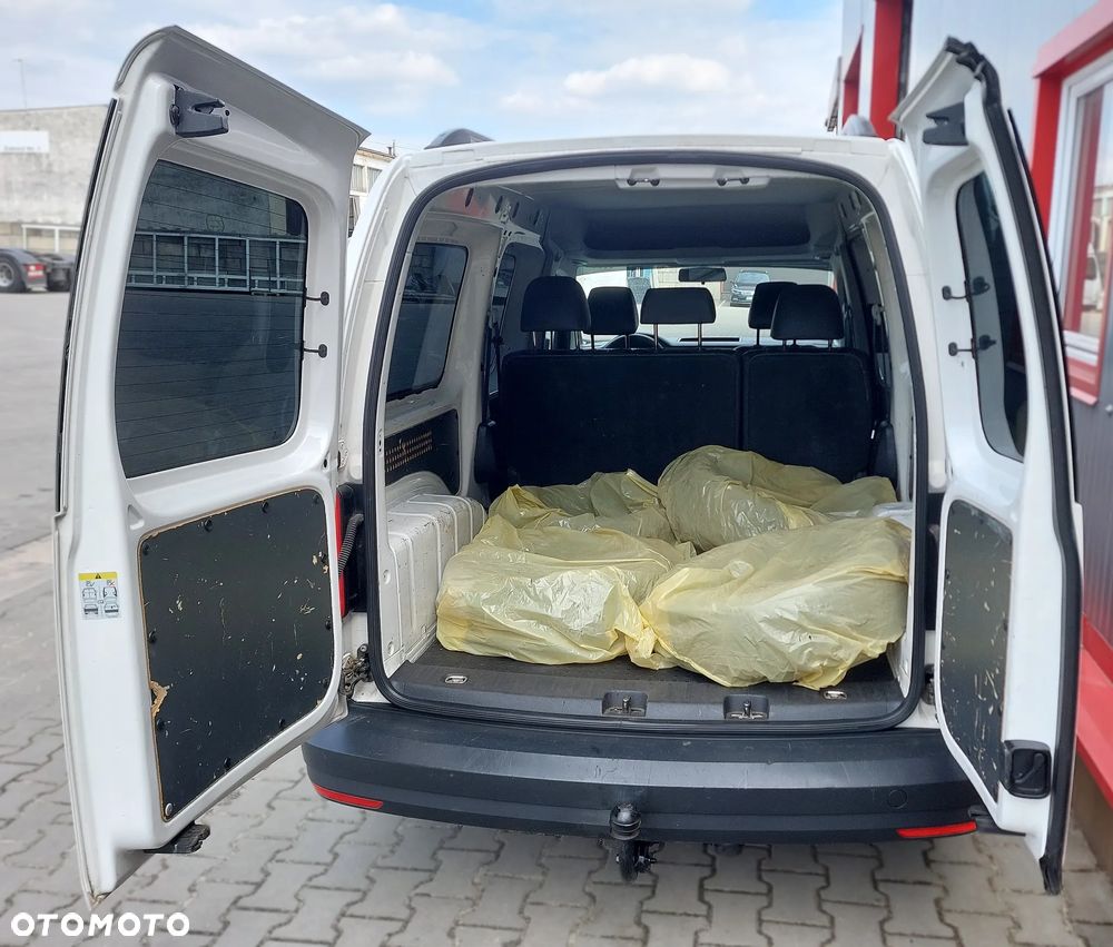 Volkswagen Caddy - 11