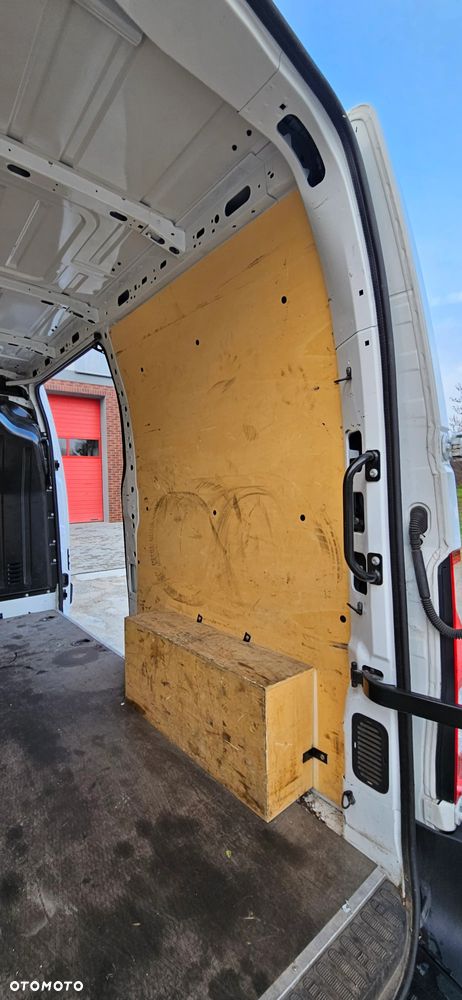 Opel movano - 14